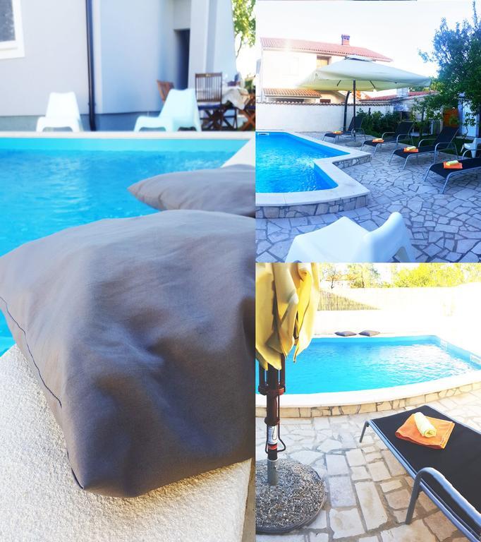 Guest House Ilic Loborika Экстерьер фото